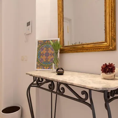 Molina Lario Catedral Apartment
